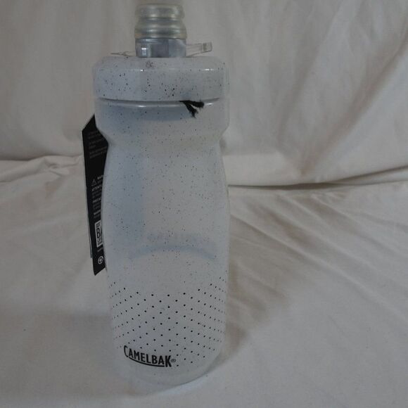 Camelbak Podium Black Speckle Water Bottle 21oz. - Picture 2 of 7